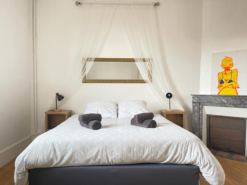 Domfront-Bnb : Chic & Confort Domfront  Esterno foto