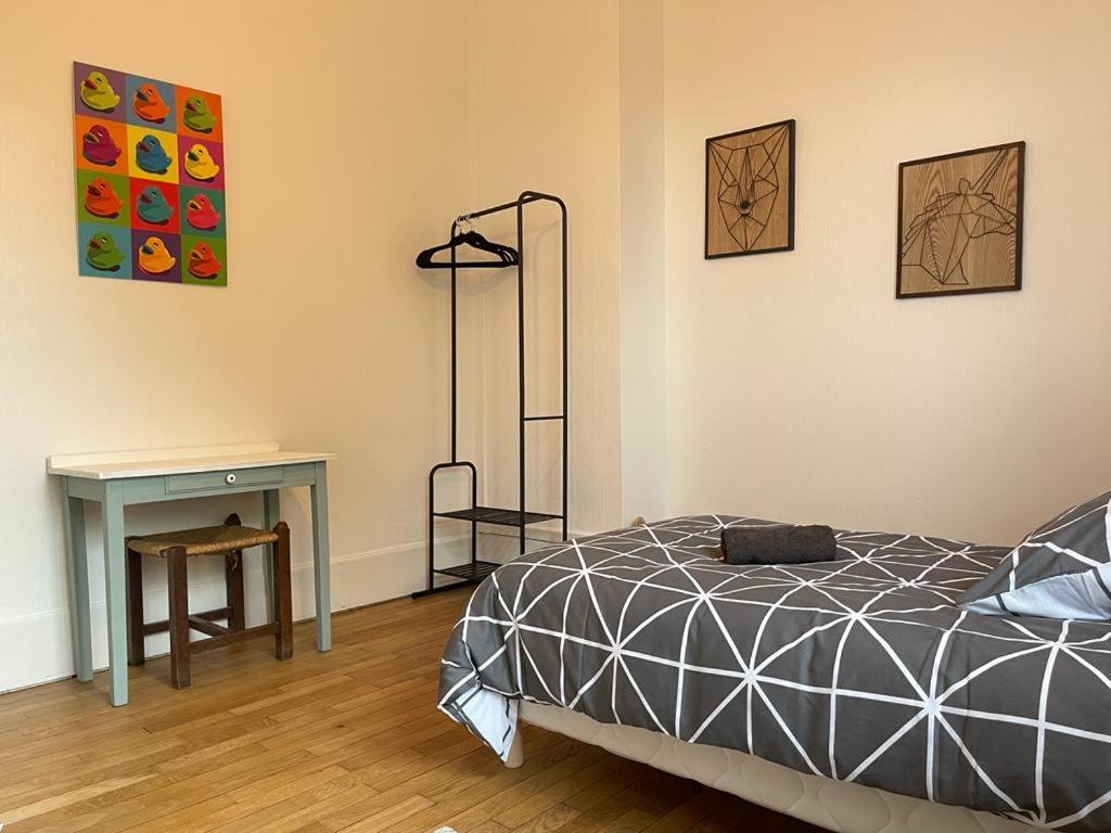 Domfront-Bnb : Chic & Confort Domfront  Esterno foto