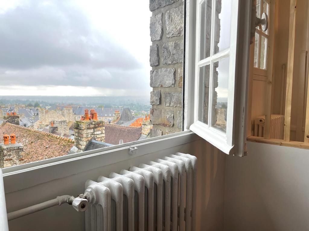 Domfront-Bnb : Chic & Confort Domfront  Esterno foto